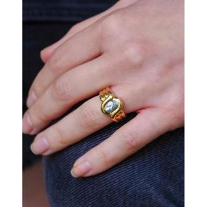 Retro Topaz Band Ring In 18k Gold, Vintage Blue Topaz Ring