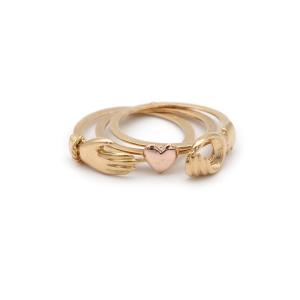 Fede Ring Hands On A Heart In 18k Gold, Faith Ring, Sentimental Jewelry