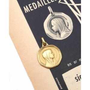 French Augis Virgin Mary Medal 18k Gold Religious Pendant Signed Grun 1960s