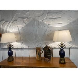 Paire De Lampes En Porcelaine Et Bronze  XIX Eme 