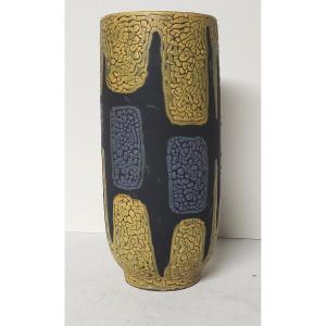 Signature Ceramic Vase To Decipher