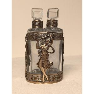 Perfume Bottle With Bronze Frame And Antique Woman Decoration 