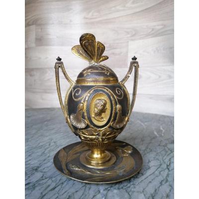 Covered Pot In Bronze Art Nouveau Barbedienne