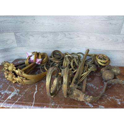 Lot Of Tiebacks With Bronze Curtains And Rings