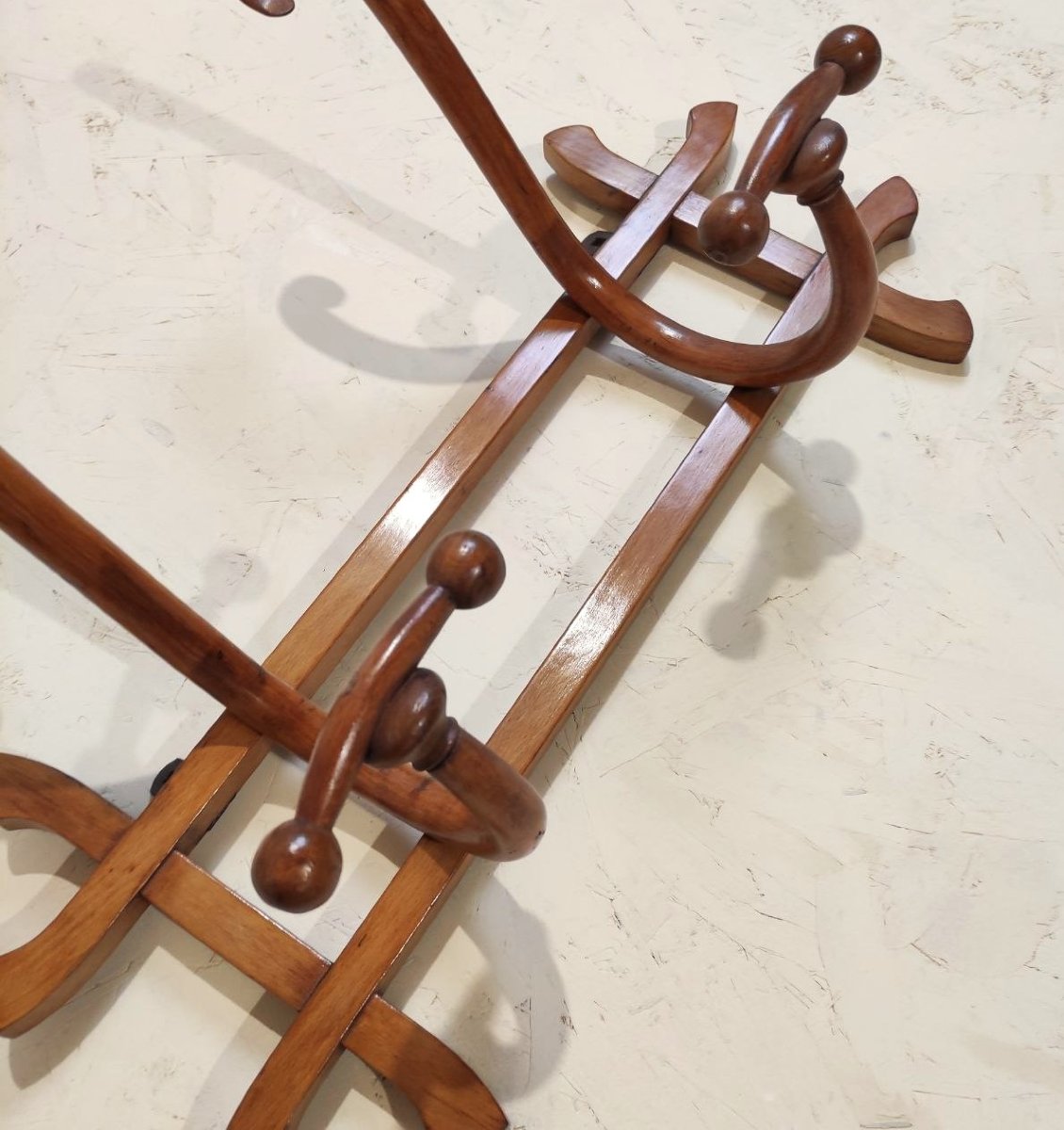 THONET, APPENDIABITI IN FAGGIO CURVATO-photo-2