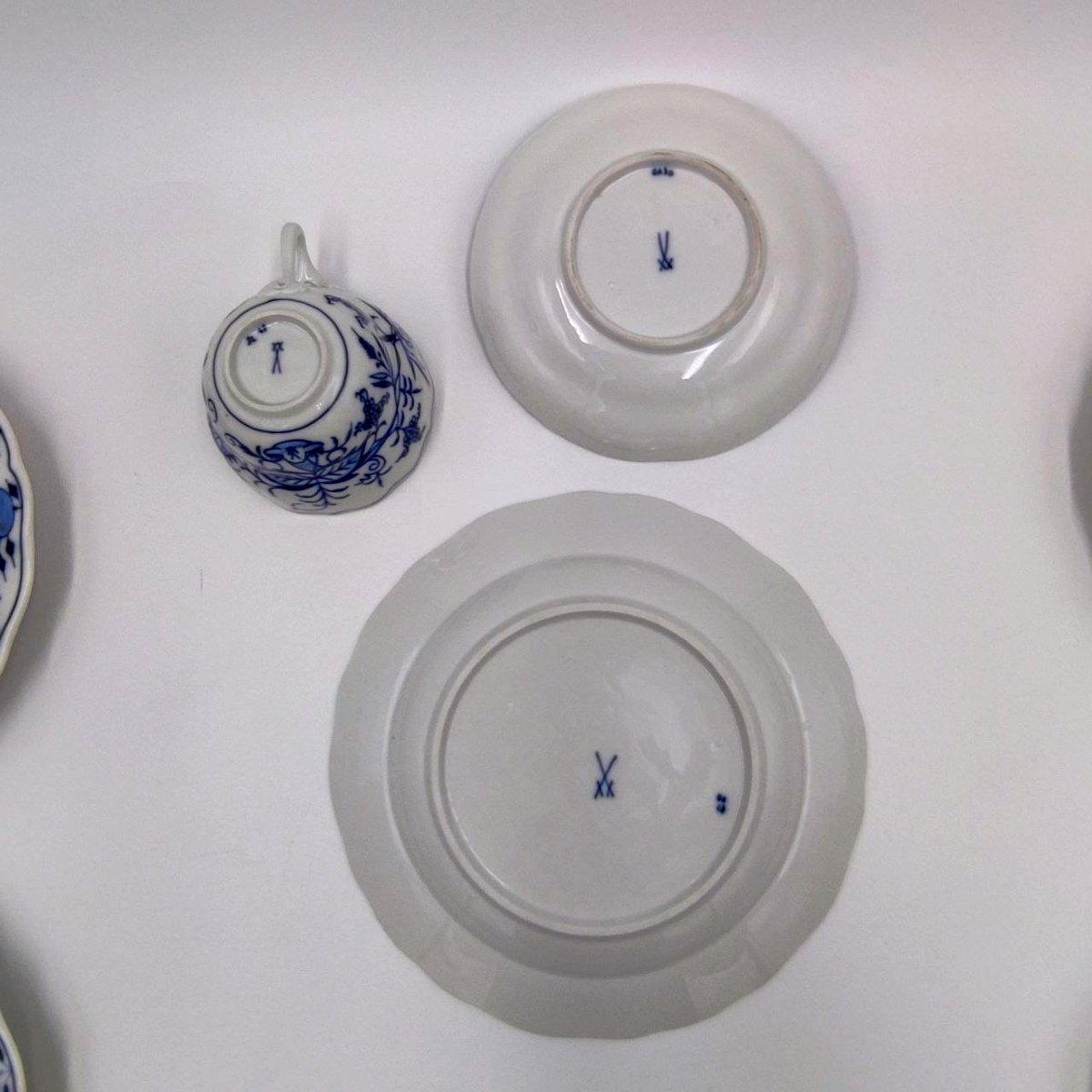 MEISSEN SERVIZIO DA TE' PER 8 PERSONE DECORO BLU A CIPOLLA-photo-2