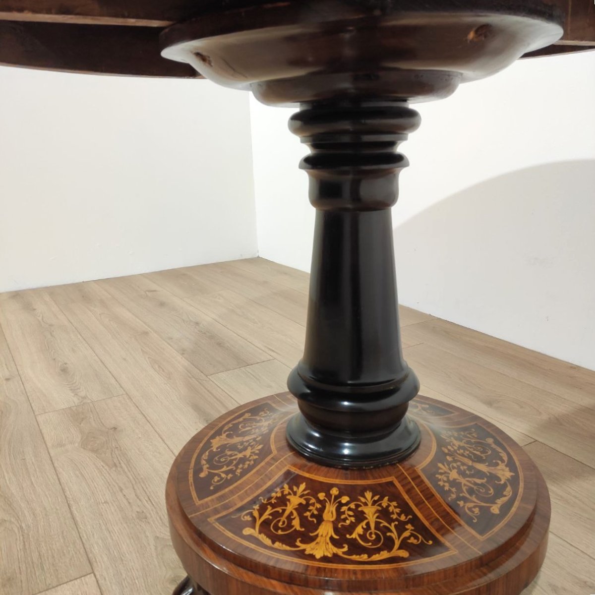 TAVOLO INTARSIATO STILE CARLO X, ITALIA INIZI '900-photo-4