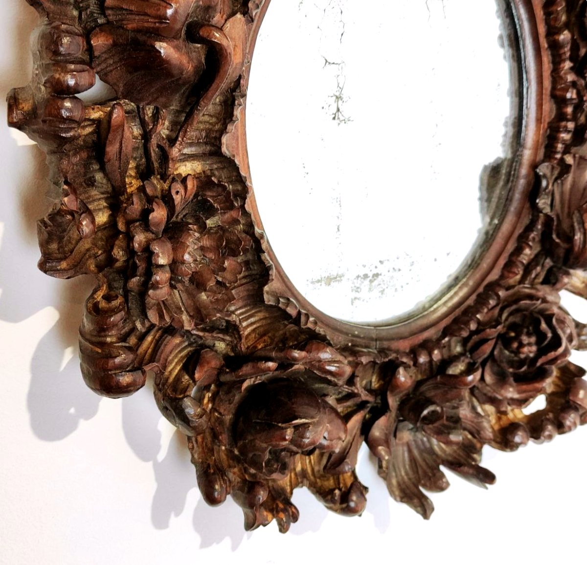 CORNICE IN LEGNO INTAGLIATO A MOTIVI FLOREALI, FINE XIX sec. -photo-3