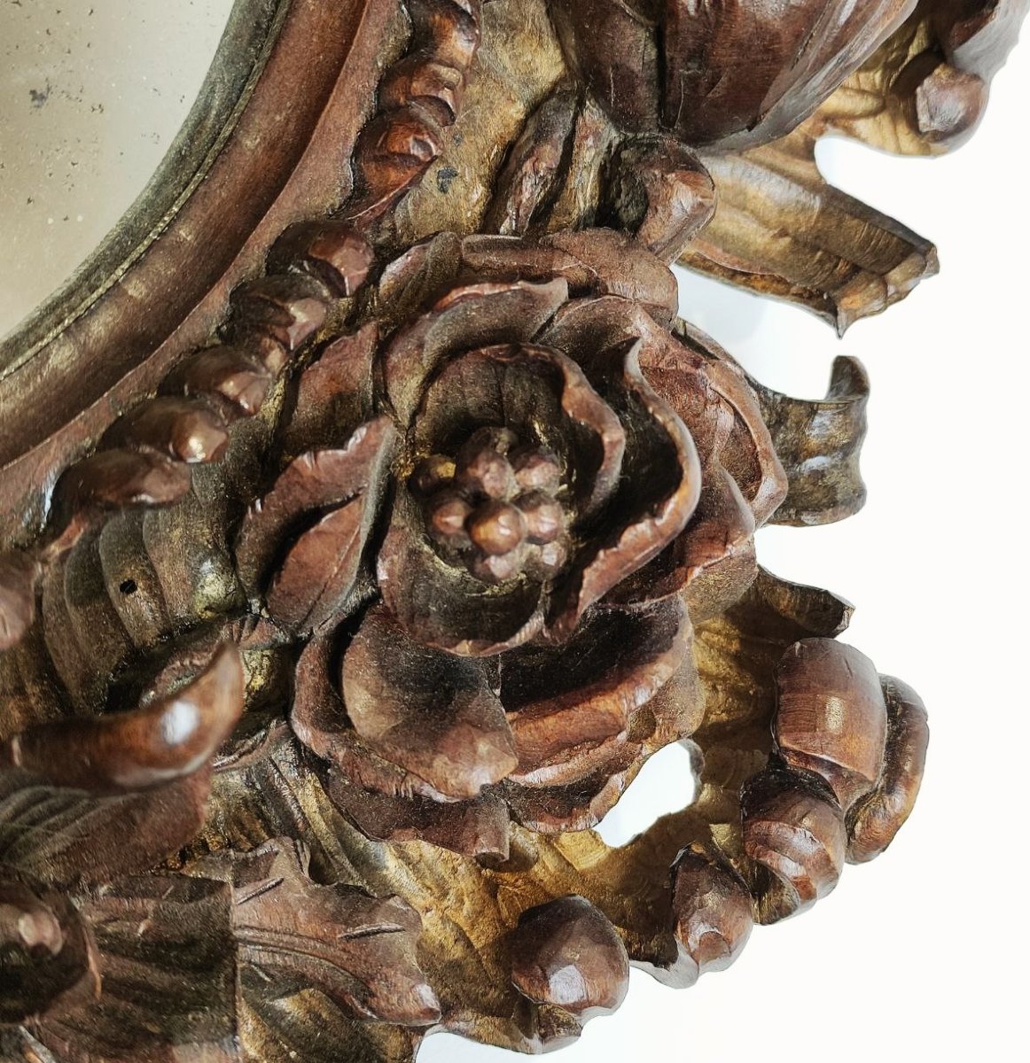 CORNICE IN LEGNO INTAGLIATO A MOTIVI FLOREALI, FINE XIX sec. -photo-4