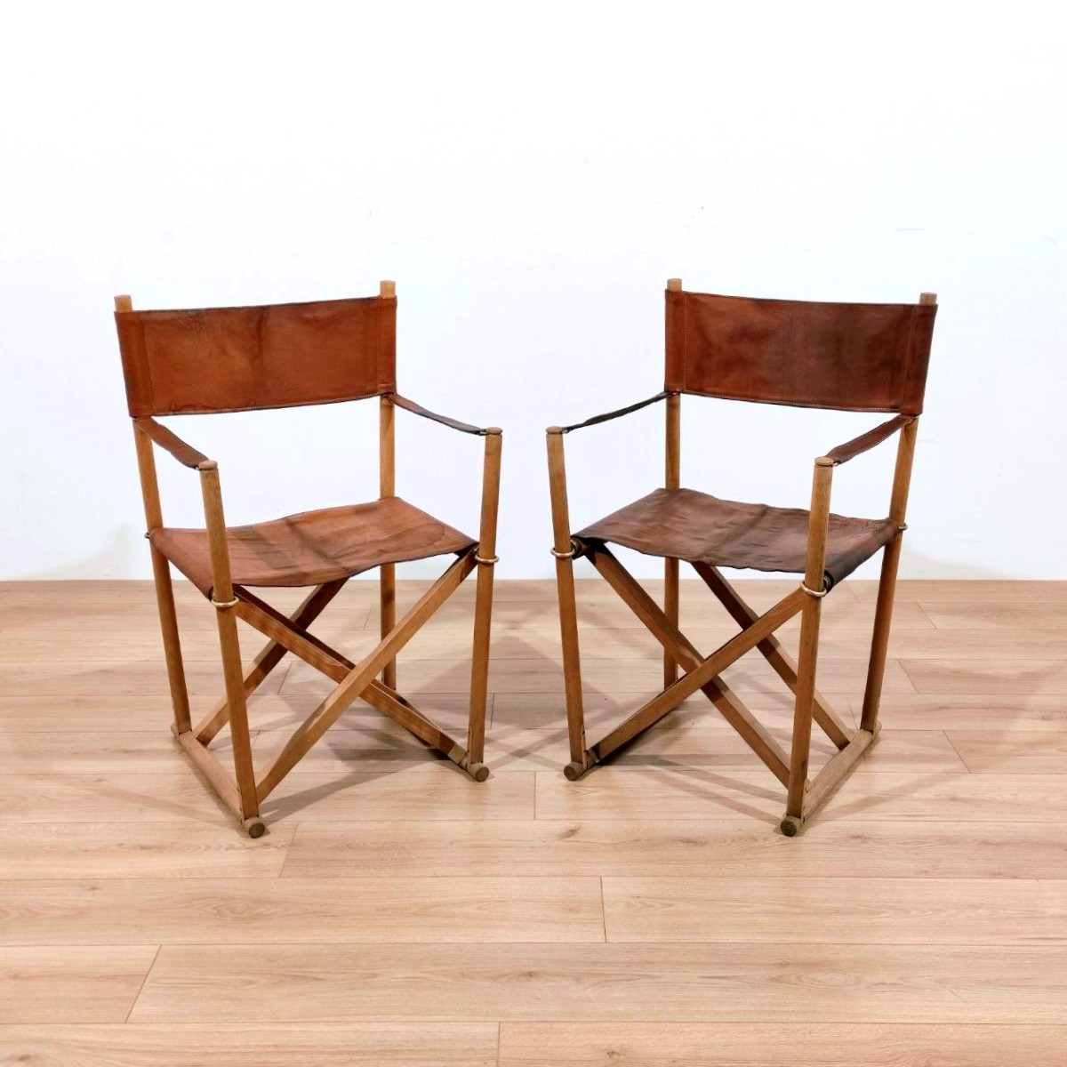 COPPIA DI SEDIE PIEGHEVOLI DESIGN DI MOGENS KOCH, ANNI '60 