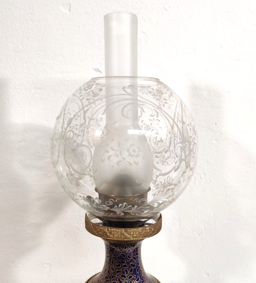 SEVRES, LAMPADA IN CERAMICA DIPINTA  A MANO CON SCENA GALANTE -photo-6