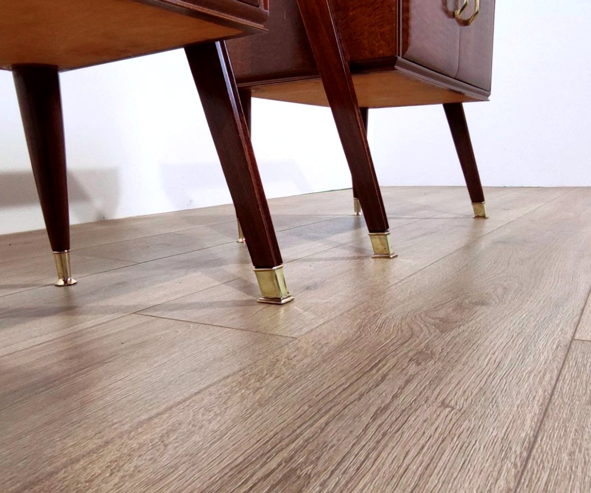 Coppia di comodini in mogano, ottone e vetro, Italia anni '50-photo-6