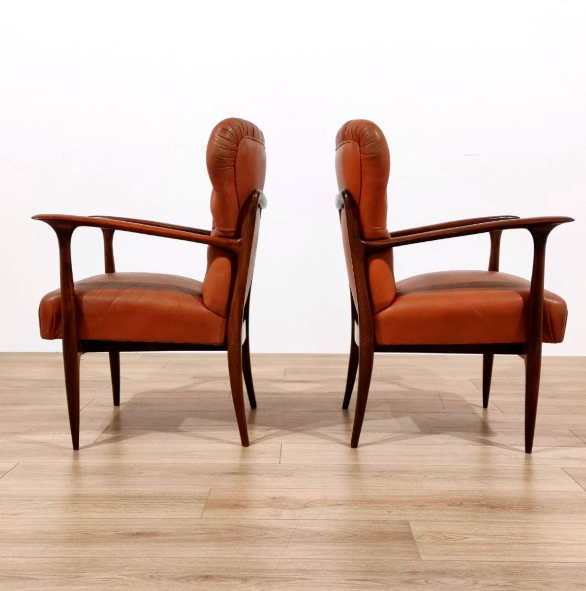 COPPIA DI POLTRONE IN LEGNO E PELLE, PAOLO BUFFA  (attrib.) ANNI '50-photo-3