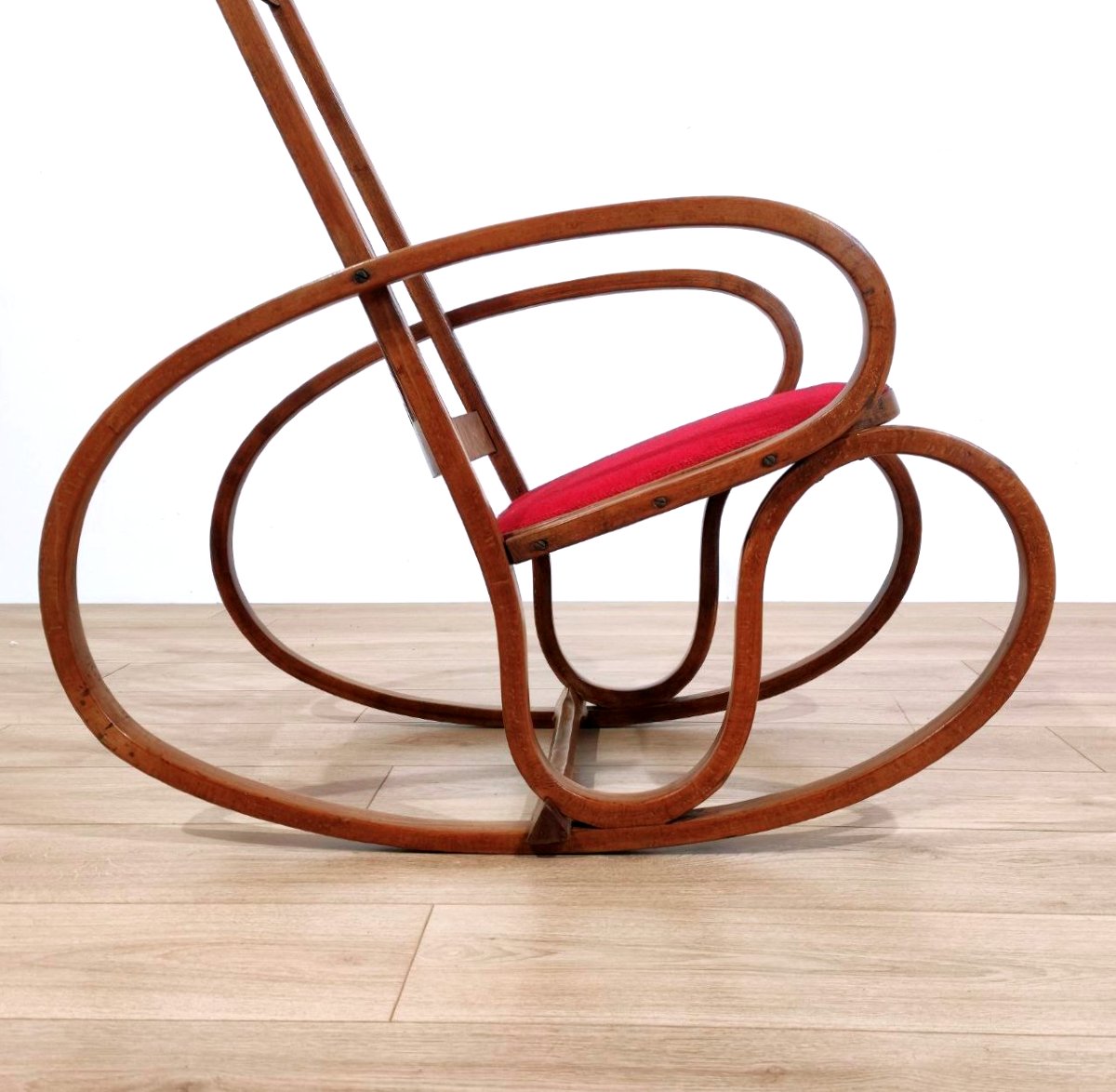 SEDIA A DONDOLO JACOB & JOSEF KOHN, INIZI DEL  '900-photo-2