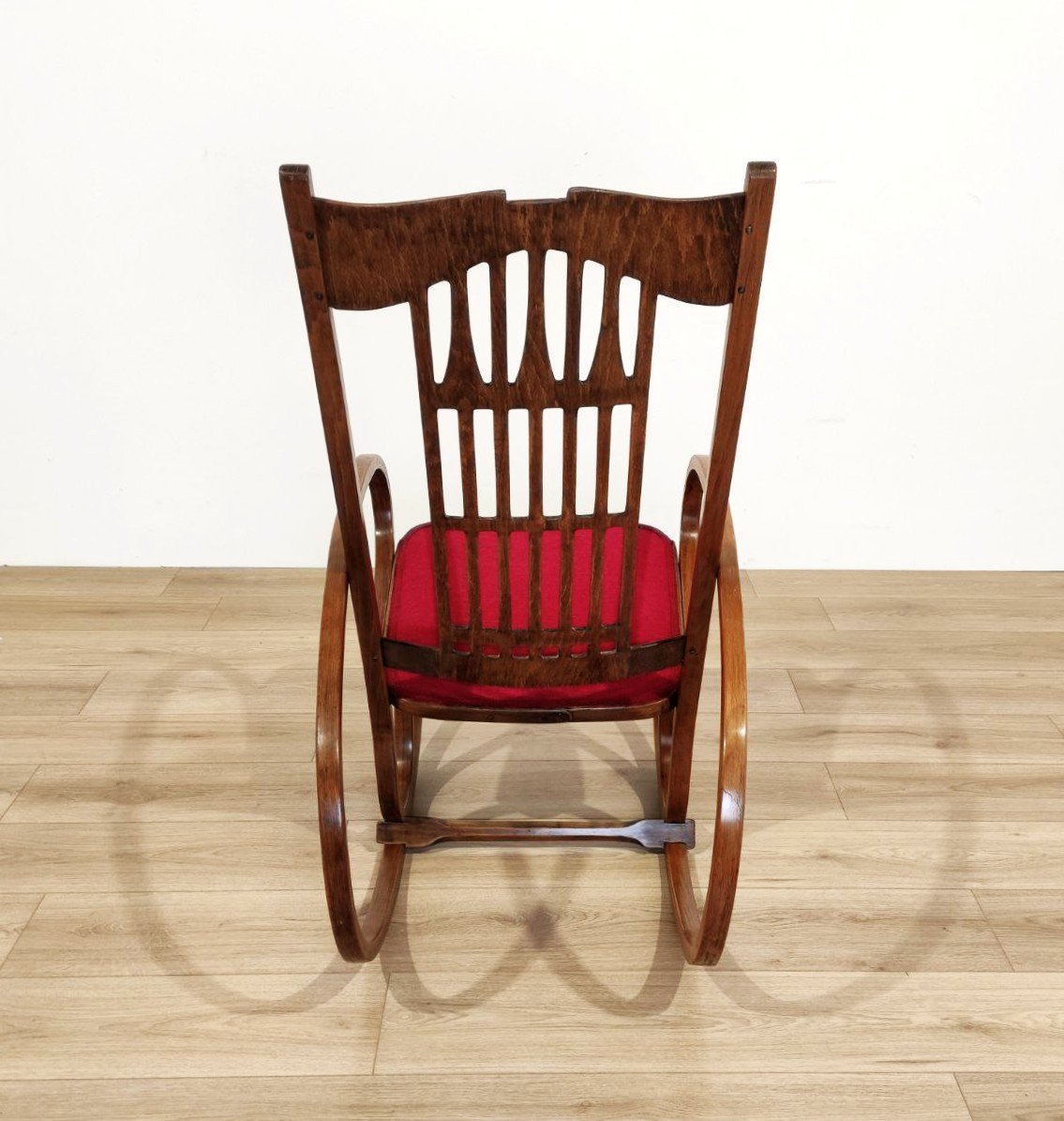 SEDIA A DONDOLO JACOB & JOSEF KOHN, INIZI DEL  '900-photo-2