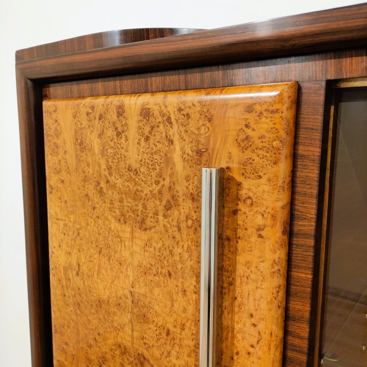 CREDENZA ALTA 'RAZIONALISTA' IN LEGNO E VETRO, ANNI '40/'50-photo-2