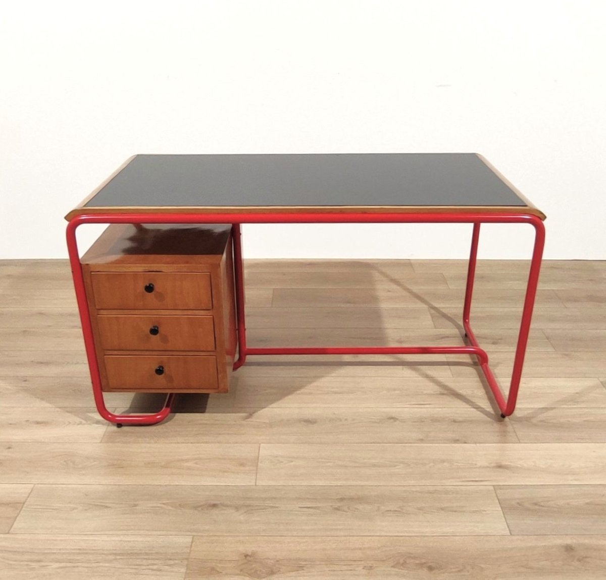 SCRIVANIA STILE BAUHAUS IN TUBOLARE ROSSO, LEGNO E VETRO, ANNI '50-photo-4
