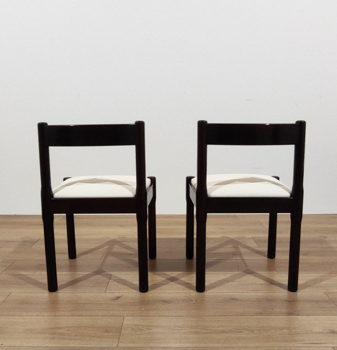SET DI 4 SEDIE CASSINA DI VICO MAGISTRETTI, ANNI '60-photo-2