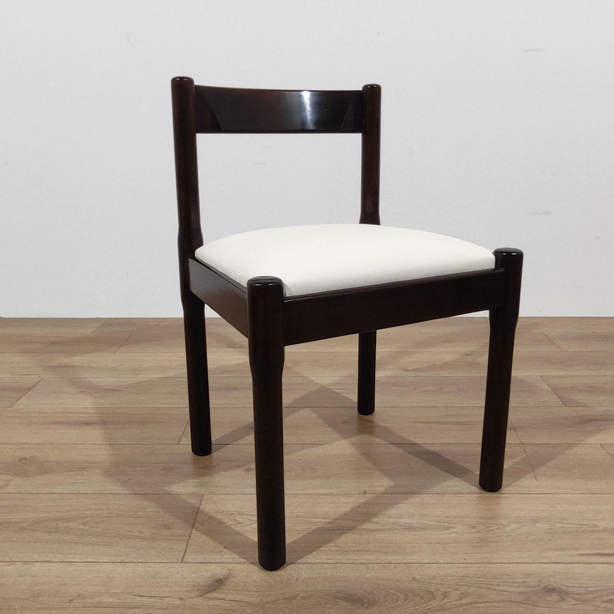 SET DI 4 SEDIE CASSINA DI VICO MAGISTRETTI, ANNI '60-photo-3