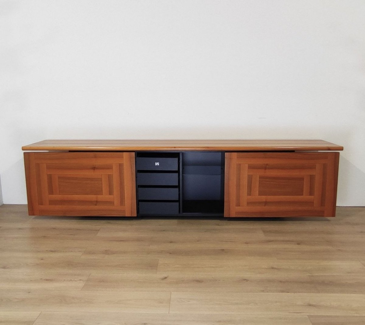 CREDENZA SHERATON DI G. STOPPINO & L. ACERBIS, PROD. ACERBIS ANNI '70-photo-1