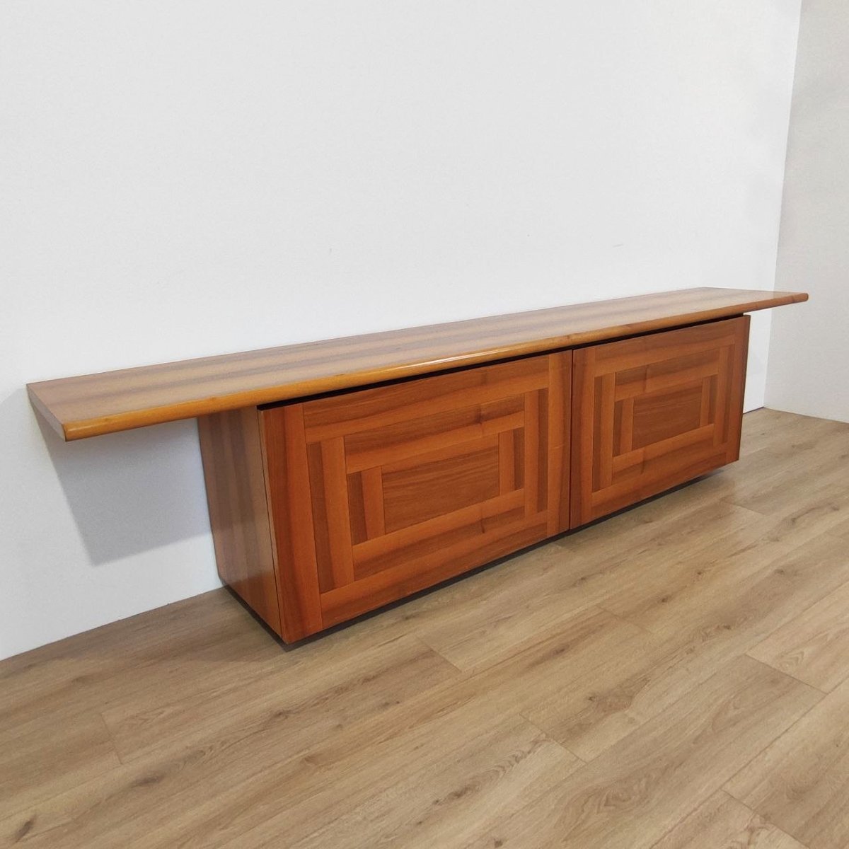 CREDENZA SHERATON DI G. STOPPINO & L. ACERBIS, PROD. ACERBIS ANNI '70