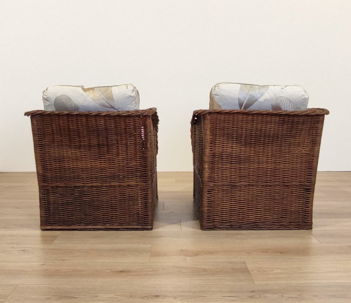 COPPIA POLTRONE IN RATTAN CON TAVOLINO PROD.  WICKER WORKS -photo-2