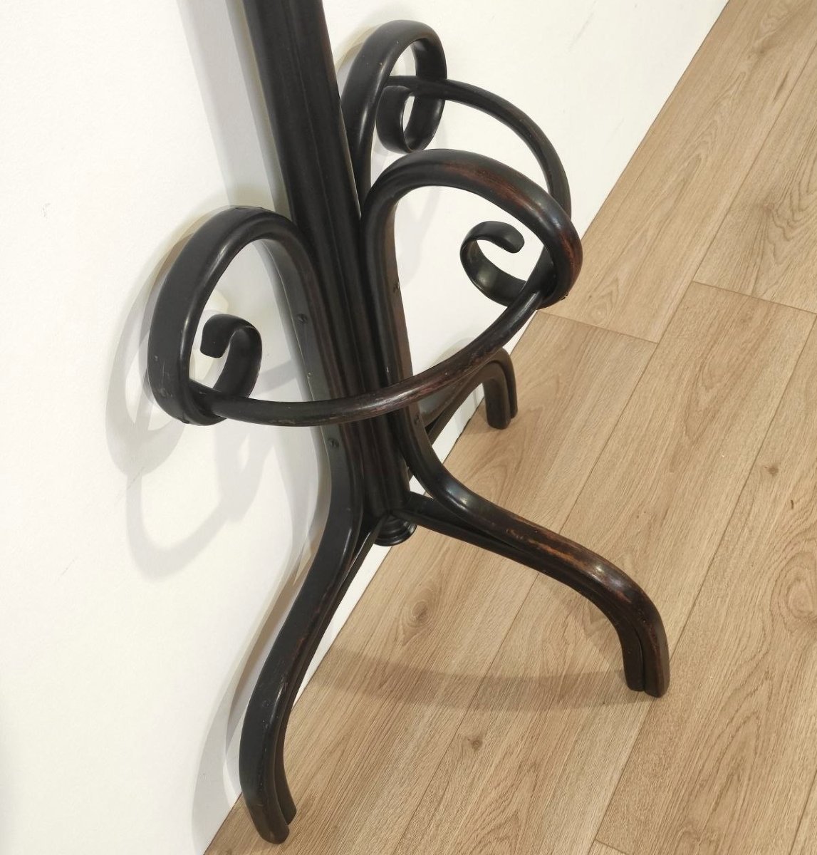 THONET, APPENDIABITI E PORTAOMBRELLI IN LEGNO CURVATO 1890 ca.-photo-3