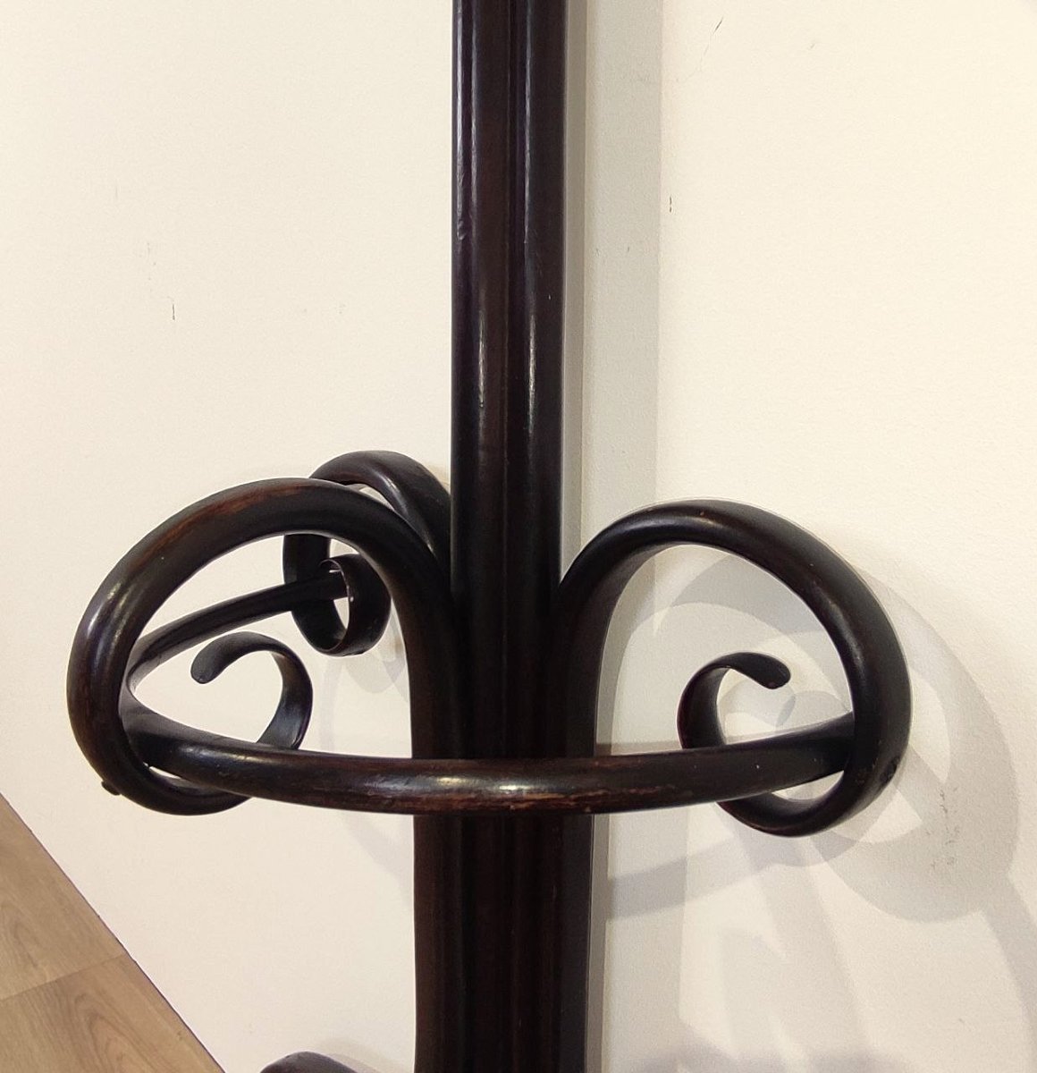 THONET, APPENDIABITI E PORTAOMBRELLI IN LEGNO CURVATO 1890 ca.-photo-4