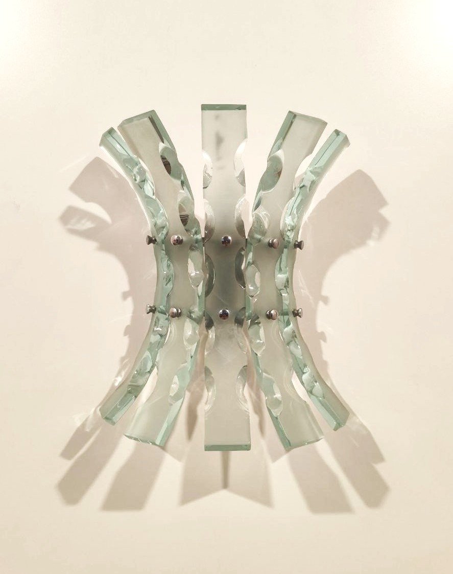 COPPIA DI APPLIQUES IN VETRO SCALPELLATO, PROD. FONTANA ARTE, ANNI '60-photo-3