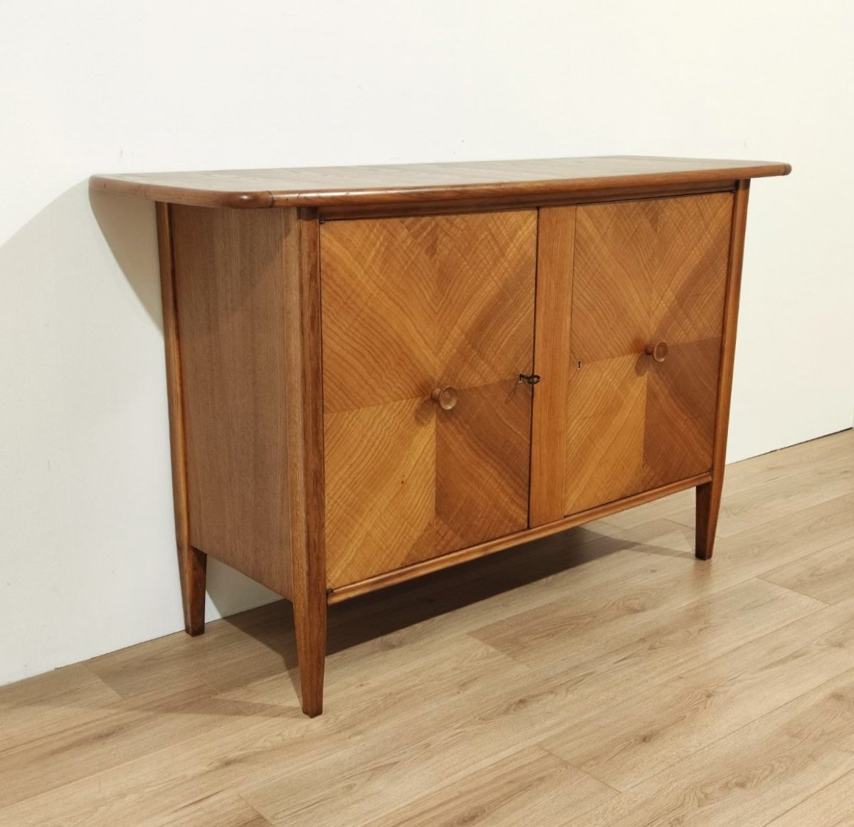 CREDENZA IN LEGNO DI CASTAGNO A 2 ANTE, ITALIA ANNI '50-photo-1