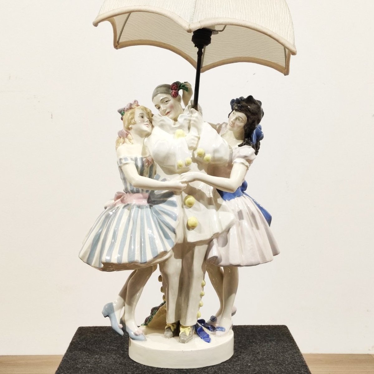 PODANY PER KWK KERAMOS AUSTRIA LAMPADA IN CERAMICA, ANNI '20/'30