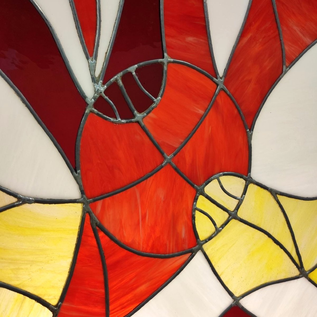 COPPIA DI VETRATE ARTISTICHE AL PIOMBO A TEMA SPORTIVO, XX sec.-photo-4