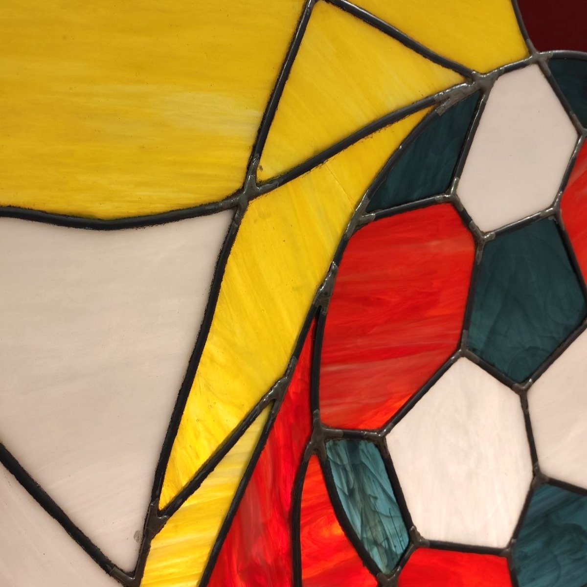 COPPIA DI VETRATE ARTISTICHE AL PIOMBO A TEMA SPORTIVO, XX sec.-photo-6