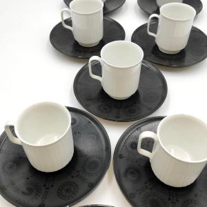ROSENTHAL 'PORCELAINE NOIRE' SERVIZIO DA  CAFFE' PER 8, DESIGN TAPIO WIRKKALA 1962