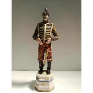 CACCIAPUOTI, STATUA IN CERAMICA GENERALE LASALLE