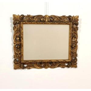 SPECCHIERA CON CORNICE INTAGLIATA E DORATA, INIZI '900