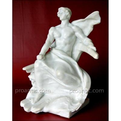 Sculpture Signed G Colin "pilot"