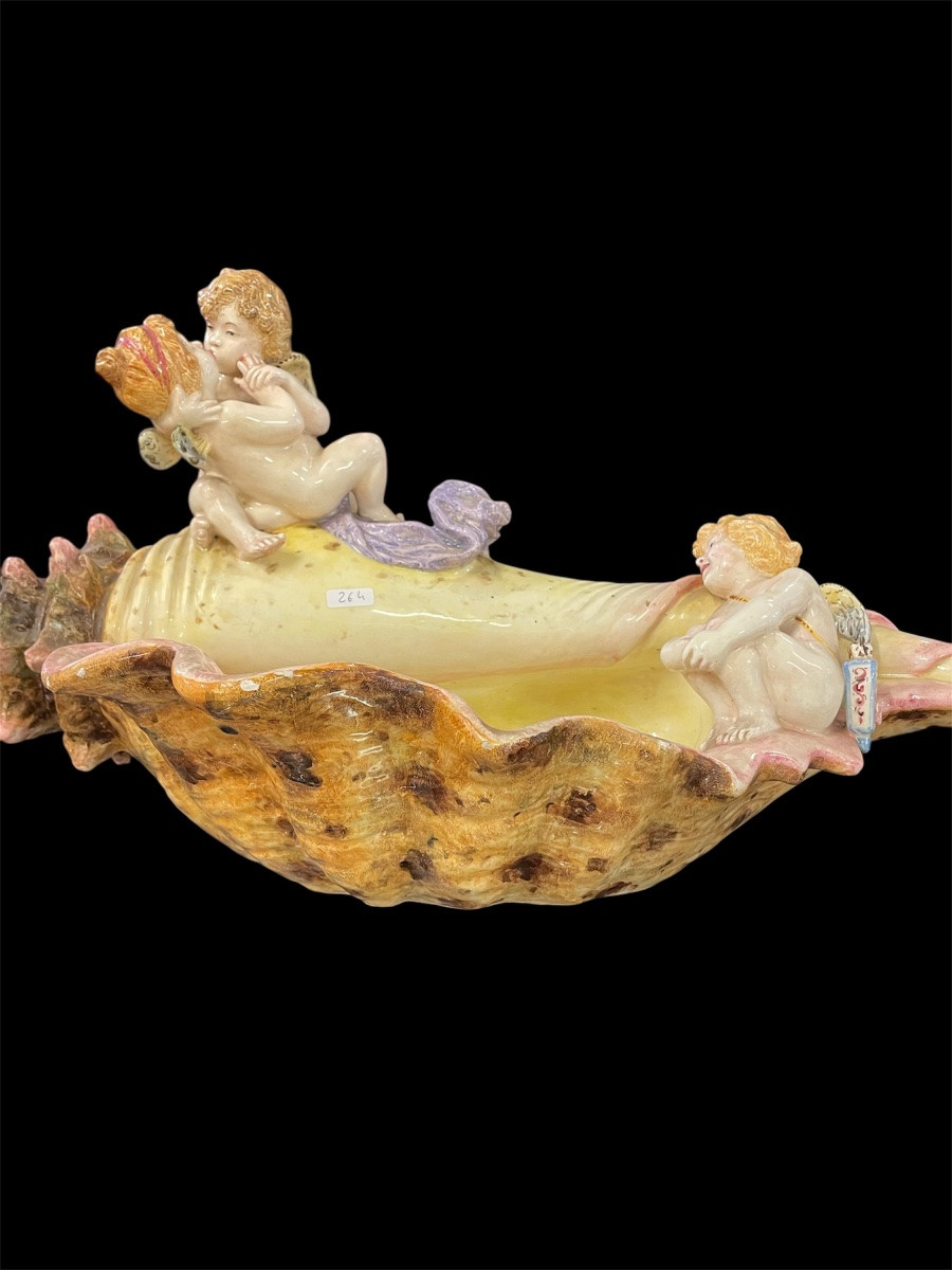 Conchiglia con putti in ceramica anni 30 -photo-3