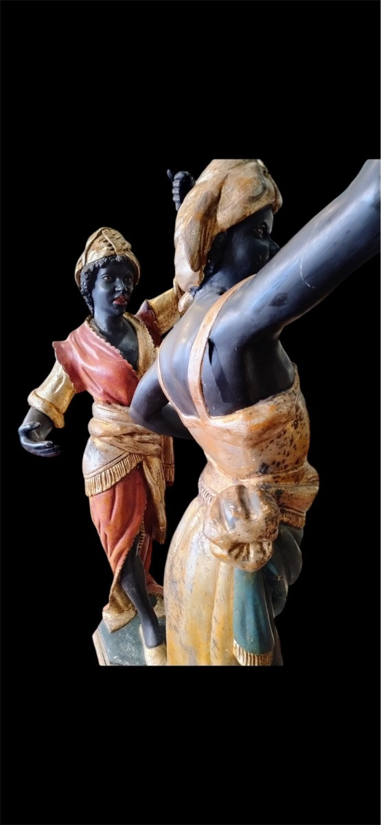 Coppia di grandi statue in legno laccato epoca fine 800-photo-3