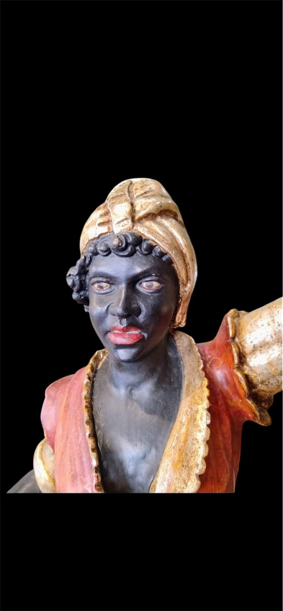 Coppia di grandi statue in legno laccato epoca fine 800-photo-1
