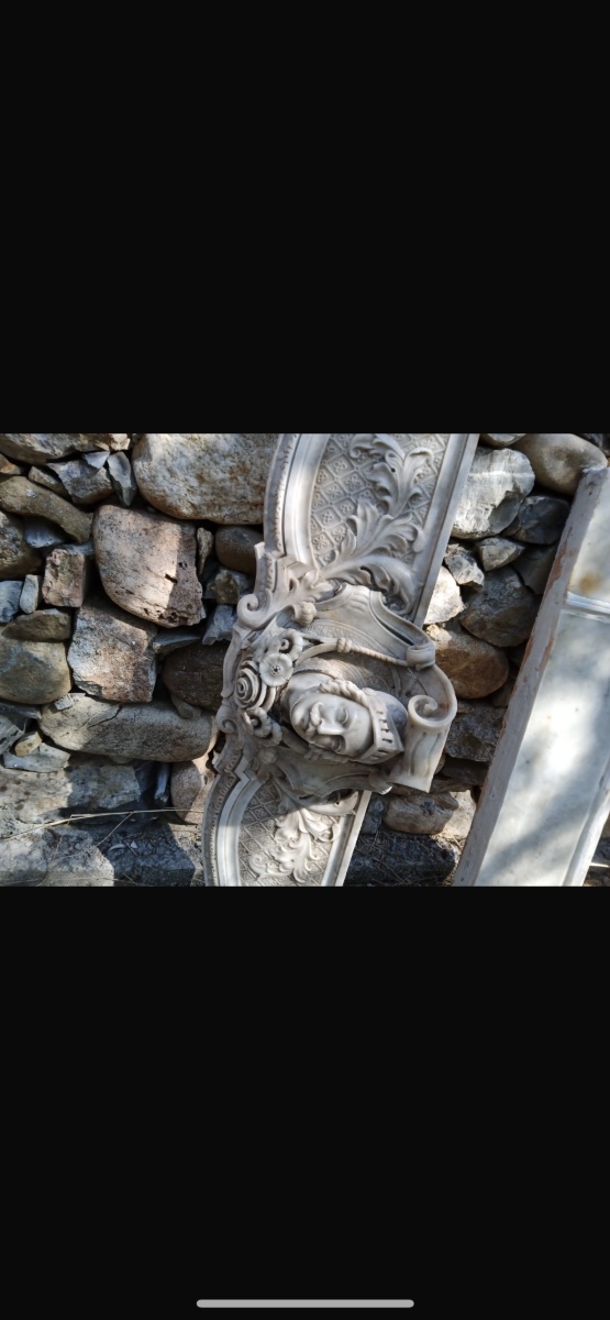 Camino in marmo epoca 700-photo-1