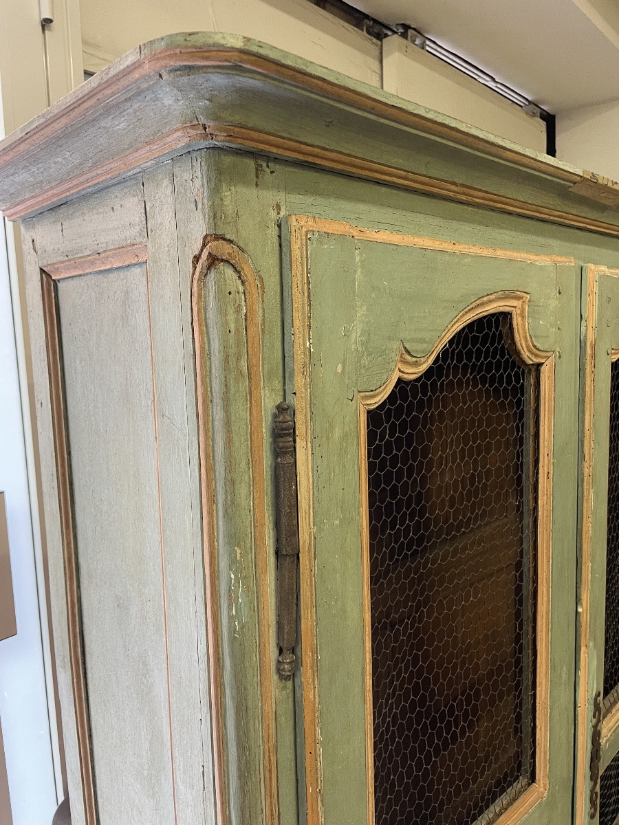 Libreria laccata con porte con griglie -photo-2