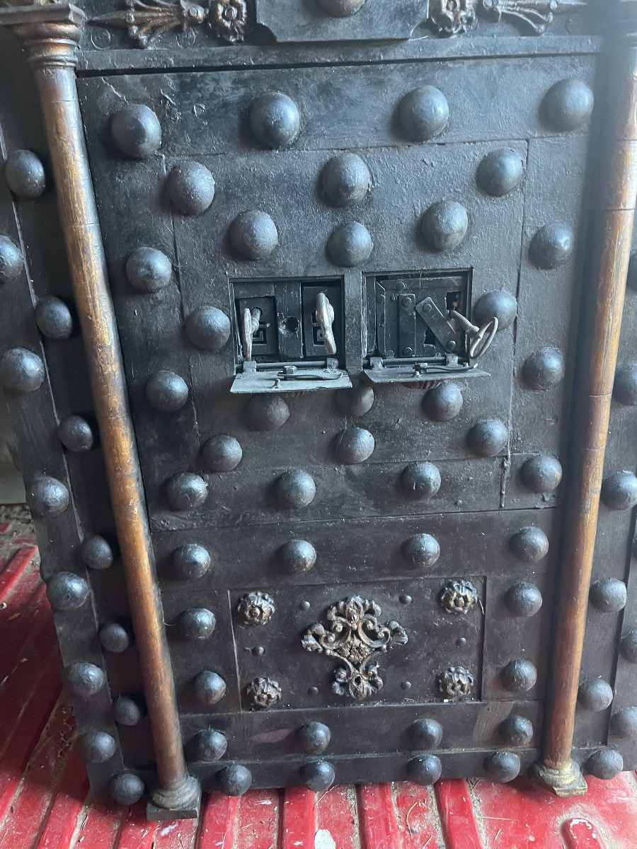 Cassaforte epoca 700 bugnata-photo-3