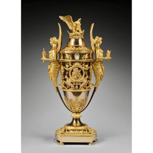 Galle Rotating Dial Clock