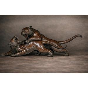 Genryūsai Seiya (源龍斎 誠谷), Attributed / Circle Of – Group Of The Two Fighting Tigers, Meiji Bronze