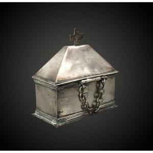 Casket Of Holy Oils – France, 1702