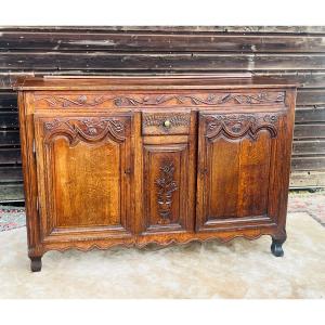 Carved Oak Sideboard From The 19th Century