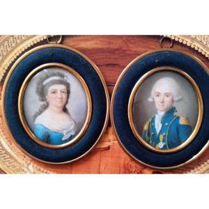 Paire De Miniatures Portraits Fin XVIII