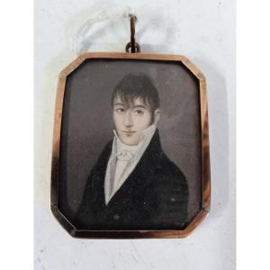 Miniature Portrait Of A Man In An Octagonal Frame 19th Century