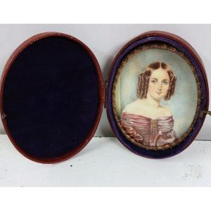 Late 19th Century Miniature In A Box: "young Woman In Bust"